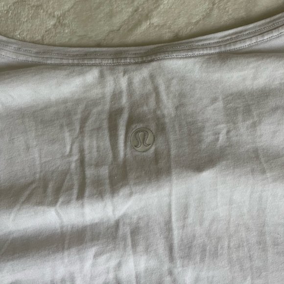 Lululemon White Tee Shirt 4 - Picture 3 of 5